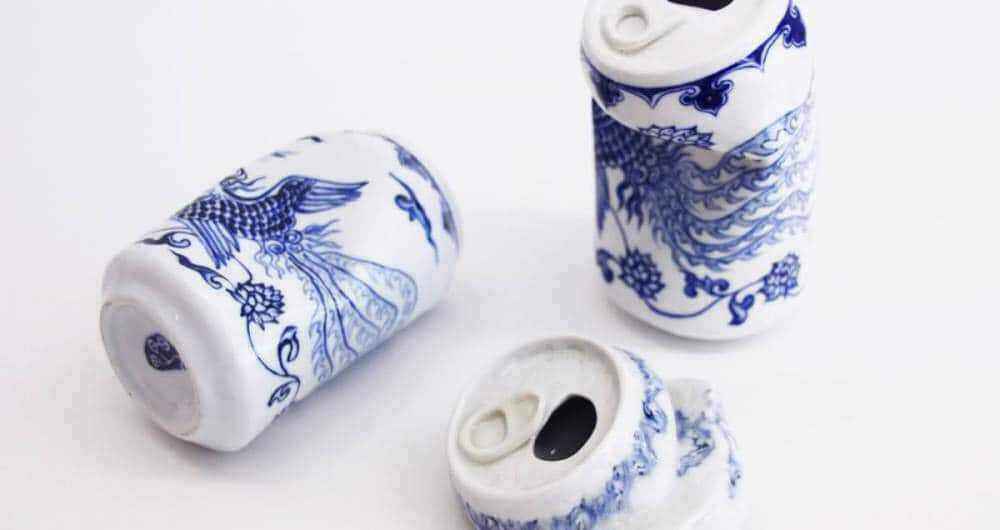 artist-makes-crushed-cans-that-look-like-ming-dynasty-porcelain.thumb.jpg.bef4fb955760bf00b8ea5d6e3e13f292.jpg