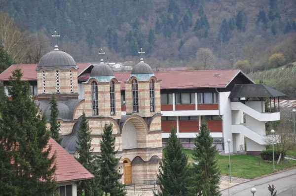 600_1510056068bogoslovija_foca.jpg