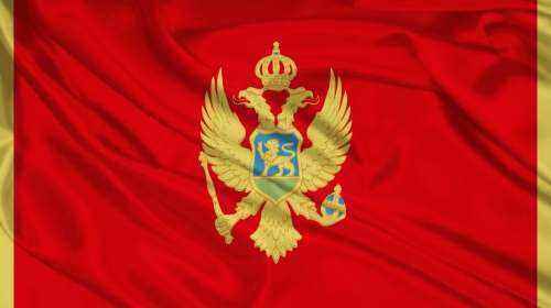 zapaljena-zastava-crne-gore-u-podgorici-1458305-velika.jpg