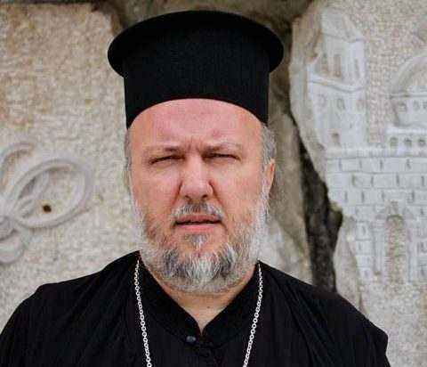 Otac-Velibor-Dzomic-480x412.jpg.b35cb55e2eb0076bf3178d3cbaf72f5c.jpg