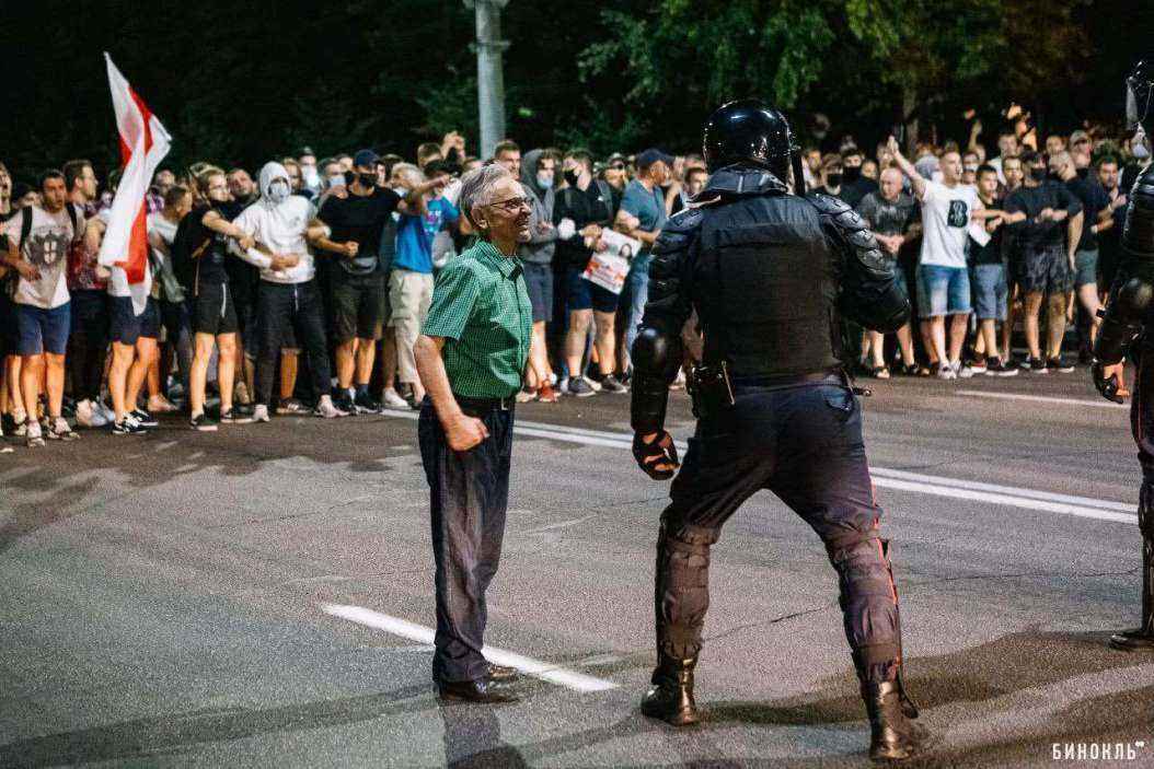 143473_63900325_EfEurVDXkAIs1bY.thumb.jpg.4b7e1a30f6586dab951fac760153331c.jpg