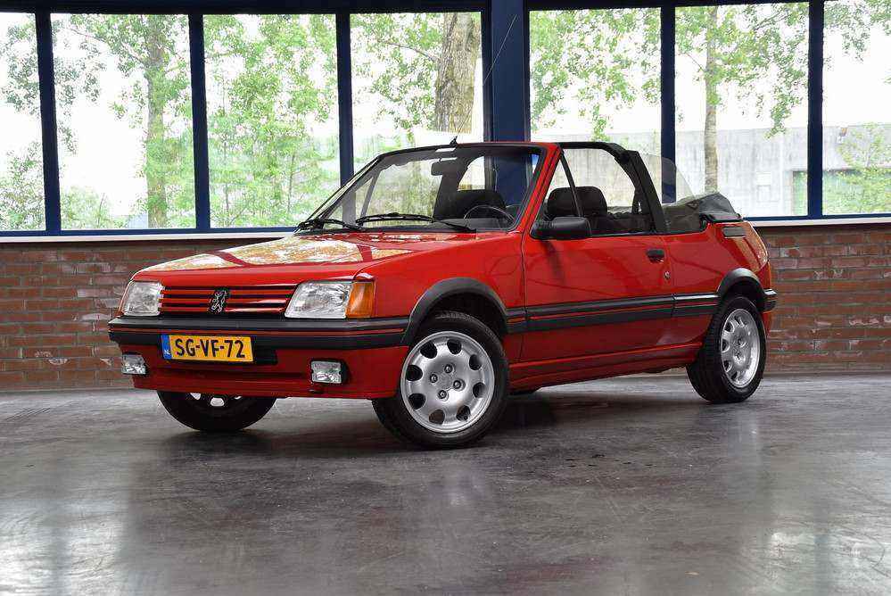 peugeot_205_cti_cabriolet.jpg.afee80c5179ca4d71c7bd90e0e0d4ad2.jpg