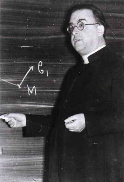 full-410px-Prelate_Father_Lemaitre_University_8273.jpg.00f9101b4c934d269e6dd6ba9833db00.jpg