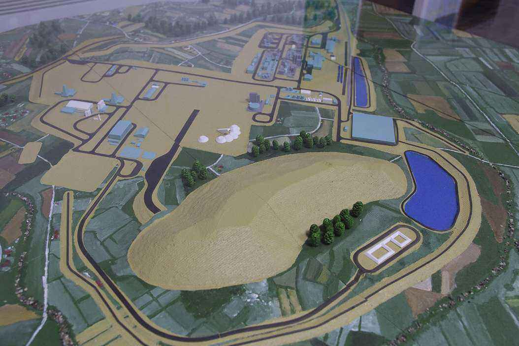 9_RT_mine_model.thumb.jpg.1d609c079f3a3ecc88860473258da7f3.jpg