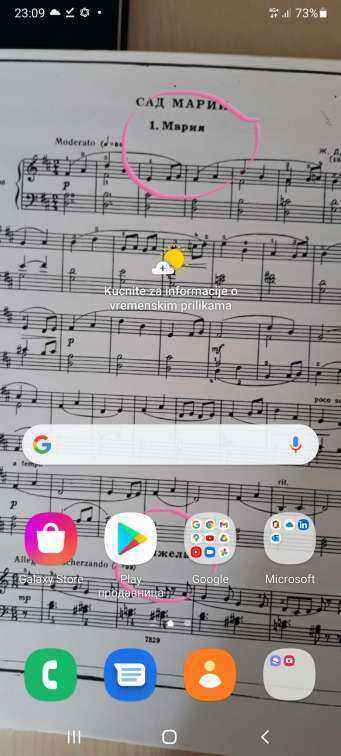 Screenshot_20210716-230944_One UI Home.jpg