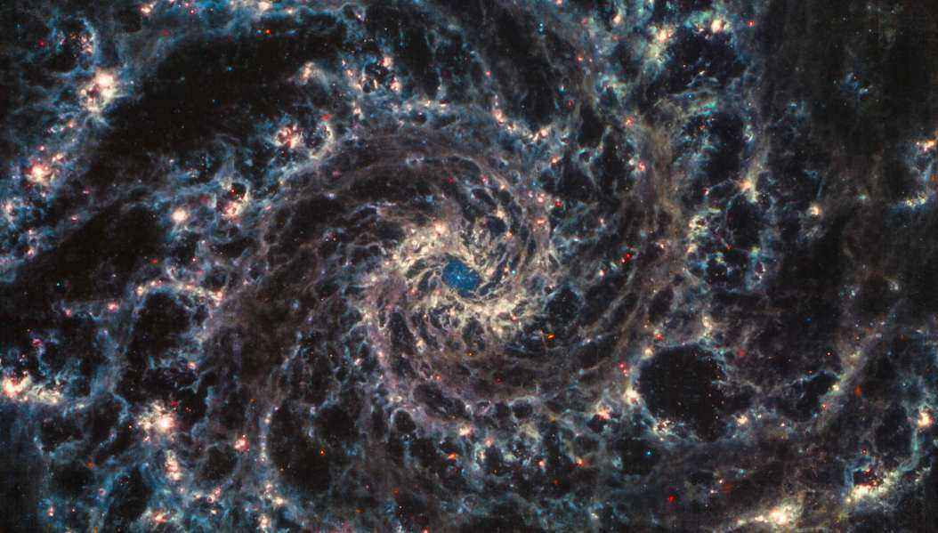 NGC-628.thumb.jpg.208d5fdaf69afe73ab703e40ca1c2380.jpg
