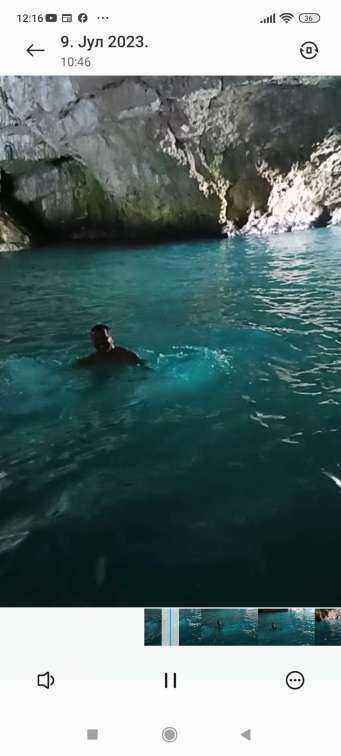 Screenshot_2023-12-23-12-16-26-650_com.miui.videoplayer.jpg