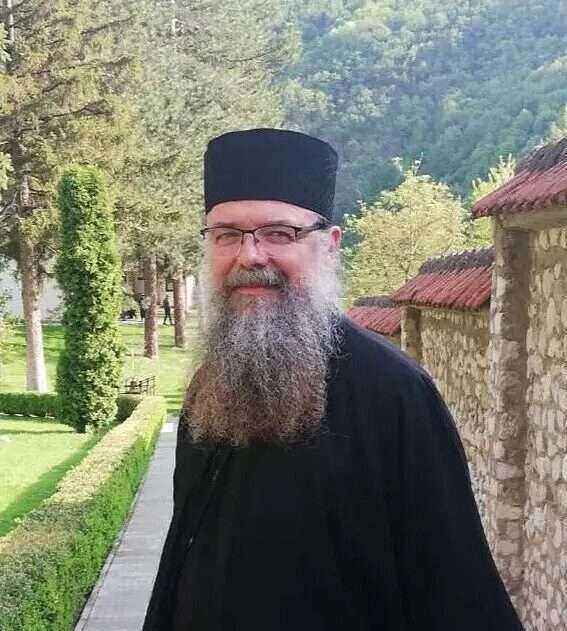 Arhimandrit-Petar-Dragojlovic-e1683303814583.jpeg.5d238e0e47695e72caf6a6a63f470db6.jpeg
